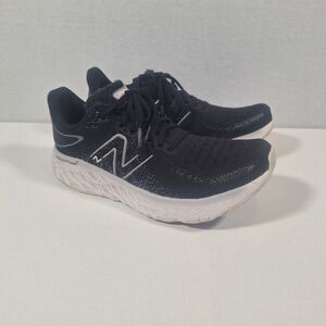 New Balance Fresh Foam X 1080 Black White Running Shoes, Women’s Size 8.5 B
